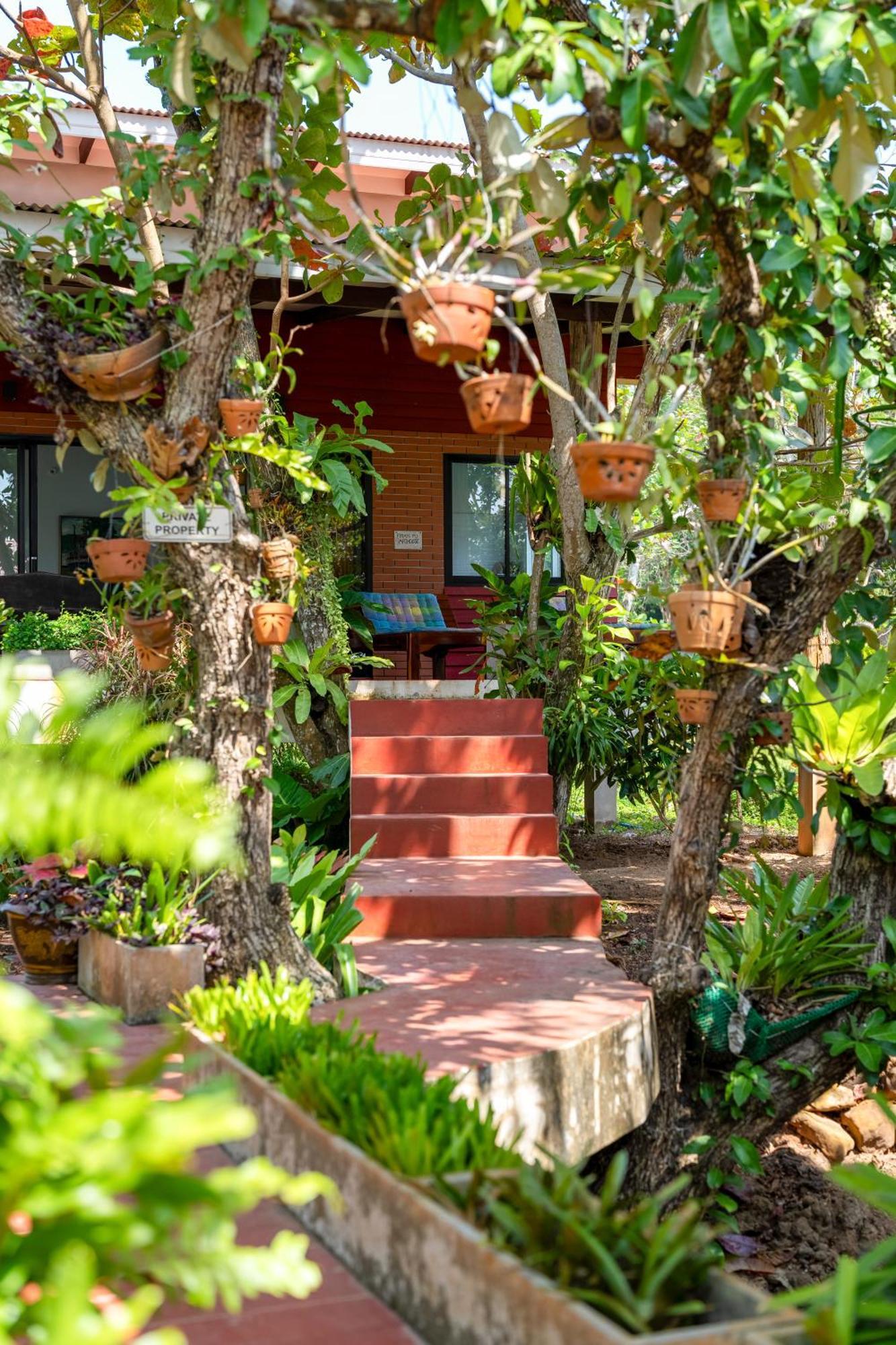 Piman Pu Koh Jum Exterior foto